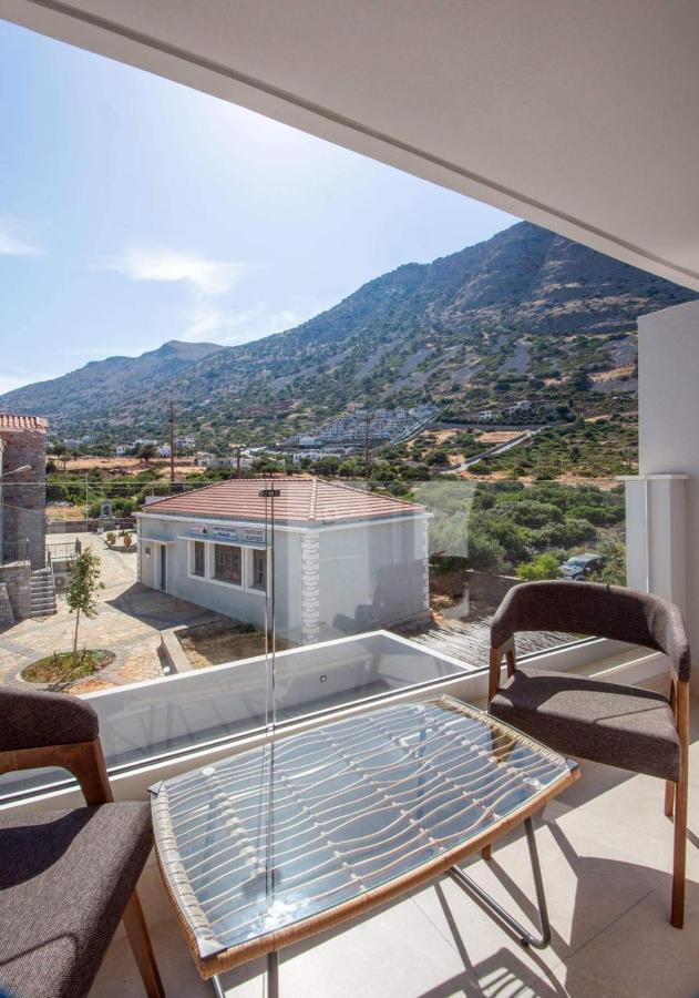 Nama Sea Side Suites Pláka Exteriör bild